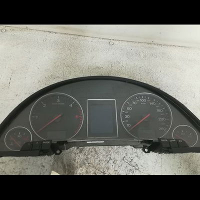 Compteur Audi A4 B6 (8E2) 1.9 tdi (2000-2004) 4 portes