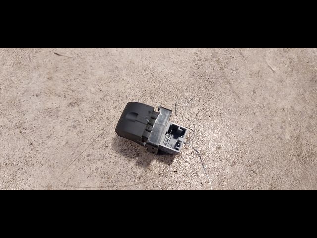 Commande leve-glace porte arrière droite Audi A6 C6 (4F2) 2.4 (2004-2008)