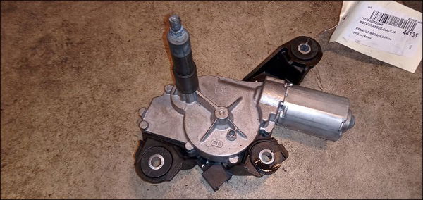 Moteur essuie-glace arrière Renault GRAND SCÉNIC III (JZ0-1_) 1.5 dci (2009) 5 portes