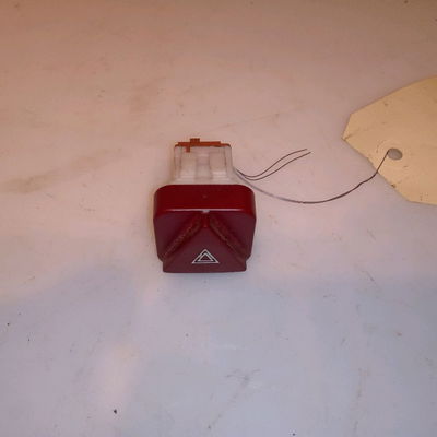 Bouton de warning Peugeot 1007 (KM_) 1.4 hdi (2005)