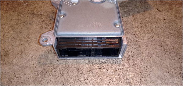 Boitier pyrotechnique Citroën DS5 2.0 hdi 165 hybrid4 4x4 (2011-2015) 5 portes