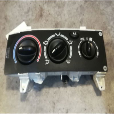 Commande de chauffage Renault SCÉNIC I Monospace (JA0-1_, FA0_) 1.9 dti (ja1u) (2001-2003)
