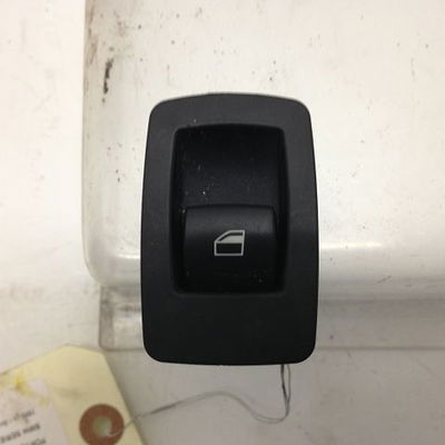 Commande lève-glace porte avant droite Bmw 3 (E90) 318 d (2007-2011)