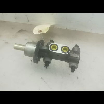 Maitre cylindre Peugeot 206 SW (2E-K) 1.4 hdi (2002-2007) 5 portes