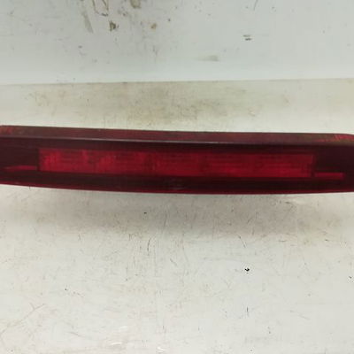 Feux stop supplementaire Ford FOCUS II (DA_, HCP, DP) 1.8 tdci (2005-2012)