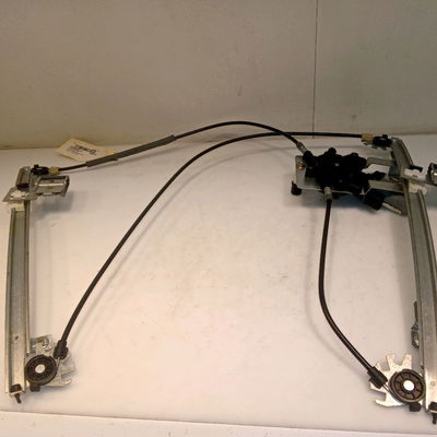 Mecanisme  moteur lève-glace avant droit VOLKSWAGEN POLO III  1.9 D