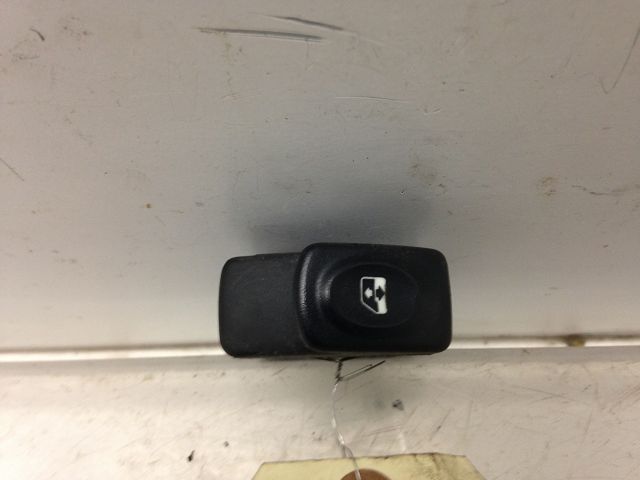 Commande lève-glace porte avant droite Renault CLIO II (BB_, CB_) 1.9 d (b-cb0e, bb0j) (1998-2005)