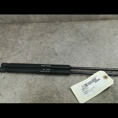 Verin droit hayon Alfa romeo 147 (937_) 1.9 jtdm 8v (937.axd1a, 937.axu1a, 937.bxu1a) (2005-2010)