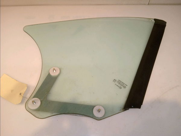 Glace aile ar g Peugeot 207 CC (WD_) 1.6 hdi (2007-2015)