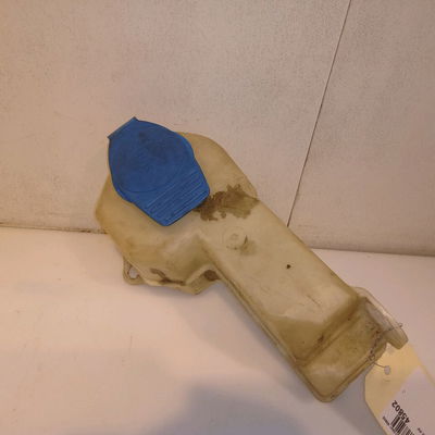 Reservoir lave-glace avant Audi A4 B6 Décapotable (8H7) 2.5 tdi (2002-2005)
