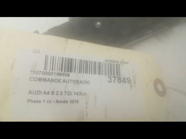 Commande autoradio Audi A4 B8 (8K2) 2.0 tdi (2007-2015)