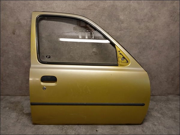 Porte avant droite Nissan MICRA II (K11) 1.0 i 16v (1992-2000)