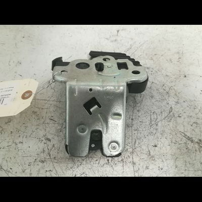 Serrure hayon Audi A1 (8X1, 8XK) 1.2 tfsi (2010-2015)