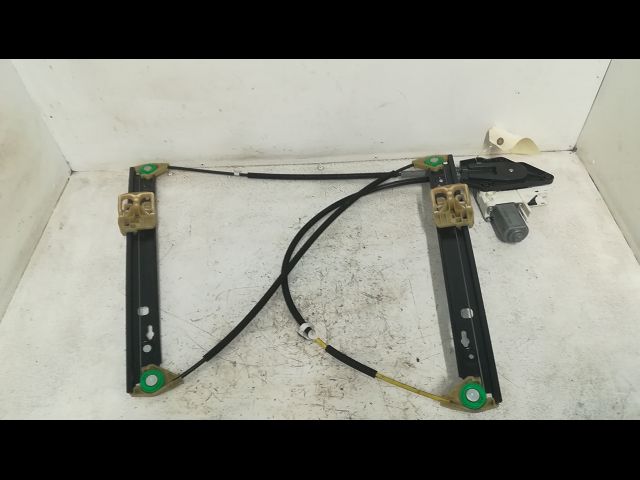 Mecanisme  moteur lève-glace avant droit Audi A1 (8X1, 8XK) 1.2 tfsi (2010-2015)