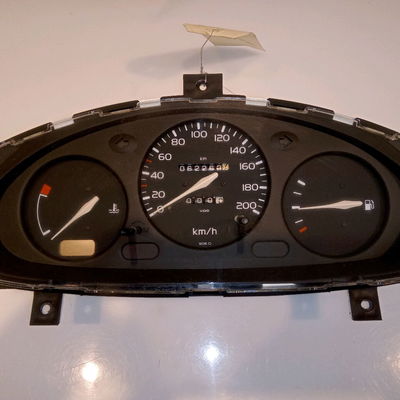 Compteur Nissan MICRA II (K11) 1.0 i 16v (1992-2000)