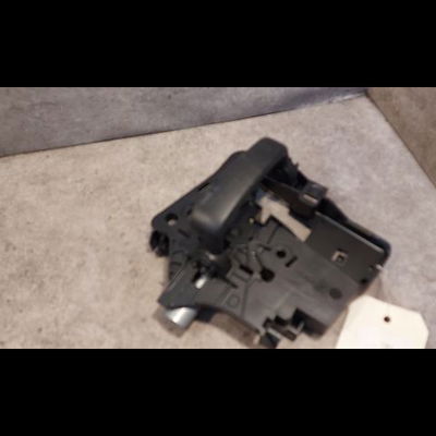 Poignee int porte coulissante d Peugeot EXPERT Camionnette (VF3A_, VF3U_, VF3X_) 2.0 hdi 130 (2011)