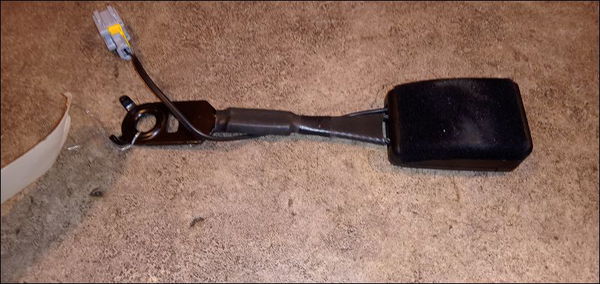 Ancrage ceinture avant gauche Citroën DS5 2.0 hdi 165 hybrid4 4x4 (2011-2015) 5 portes
