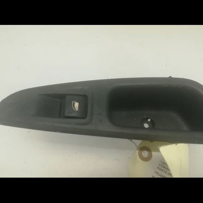 Commande lève-glace porte avant droite Peugeot 206 SW (2E-K) 1.6 16v (2002)