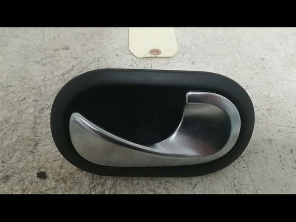 Poignee int porte avd RENAULT TWINGO III