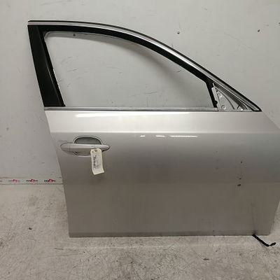 Porte avant droite Bmw 5 Touring (E61) 530 d (2004-2005) 5 portes