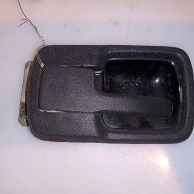 Poignee int porte arg Volkswagen GOLF I (17) 1.1 (1974-1983)