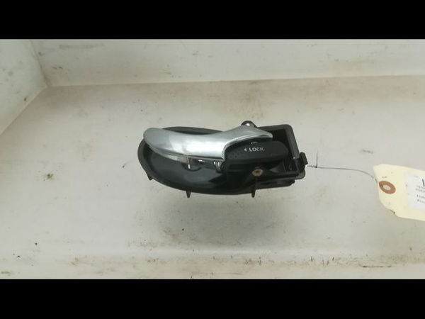 Poignee int porte avd Ford FOCUS I Clipper (DNW) 1.8 tdci (2001-2004)