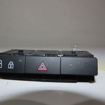 Bouton de warning Opel MERIVA B Monospace (S10) 1.4 (75) (2010-2017)