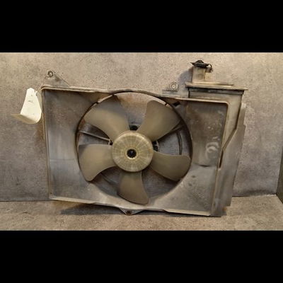 Ventilateur de refroidissement Toyota YARIS VERSO (_P2_) 1.3 (ncp20_, ncp22_) (1999-2002)
