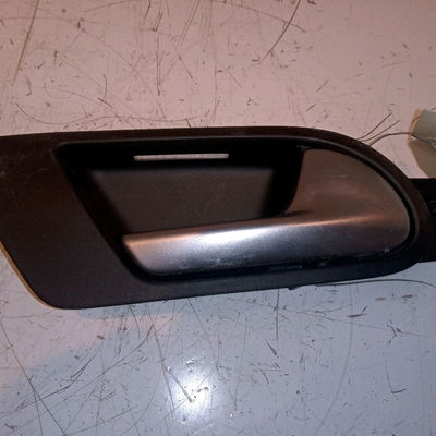 Poignee int porte avd Volkswagen TIGUAN (5N_) 2.0 tdi (2008-2018) 5 portes