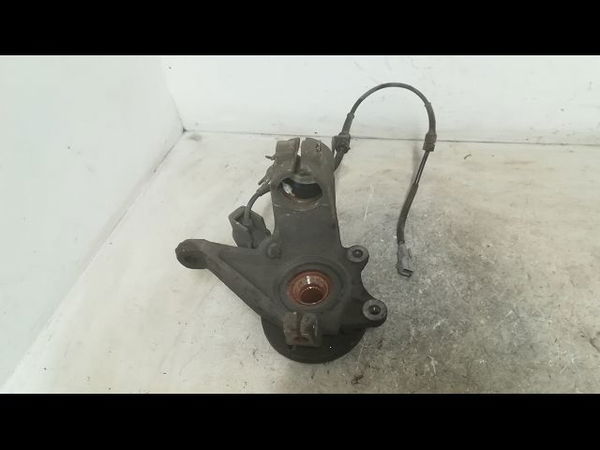 Moyeu avg Peugeot 306 3-5 portes (7A, 7C, N3, N5) 1.9 dt (1993-2001)