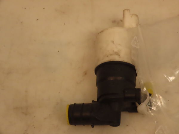 Pompe lave-glace avant Peugeot RCZ 2.0 hdi (2010-2015)