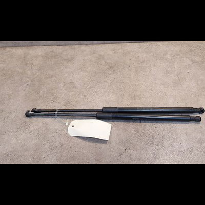 Verin droit hayon Volvo C30 (533) D2 (2010-2012)