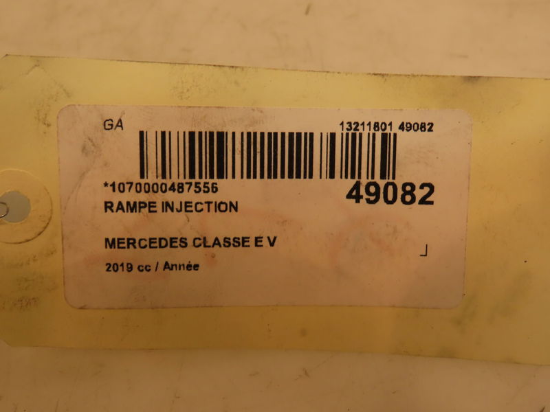 Rampe injection Mercedes-benz CLASSE E (W213) E 220 d (213.004) (2016) 4 portes