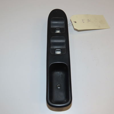 Commande lève-glace porte avant gauche Peugeot 307 (3A-C) 1.6 16v (2000-2007) 5 portes