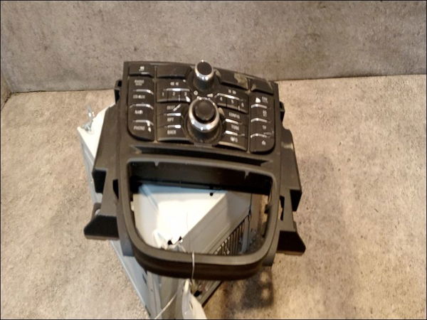 Autoradio Opel MERIVA B Monospace (S10) 1.7 cdti (75) (2010-2017)