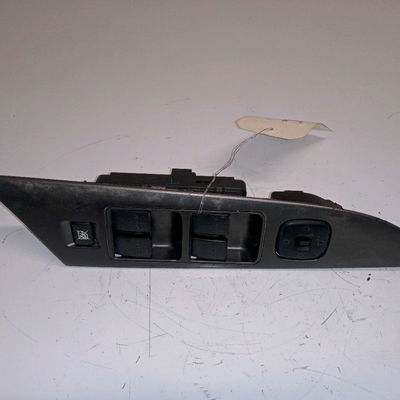 Commande lève-glace porte avant gauche Mazda 3 (BK) 1.6 (bk14) (2003-2009)