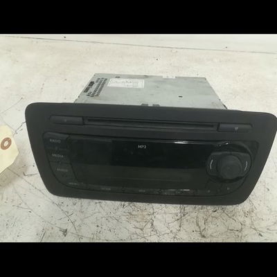 Autoradio Seat IBIZA IV (6J5, 6P1) 1.2 tdi (2010-2015)