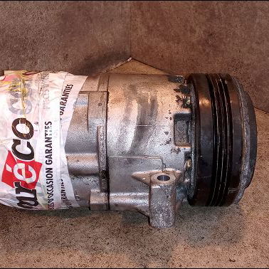 Compresseur air conditionne Bmw 3 (E46) 320 d (1998-2001)
