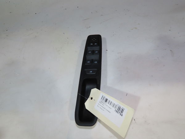 Commande lève-glace porte avant gauche Dacia SANDERO III Liberty 125 i.e. (m73) (2012)