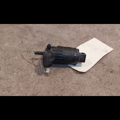 Pompe lave-glace avant Alfa romeo MITO (955_) 1.3 multijet (955axp1a, 955ayc1a) (2009-2018) 3 portes
