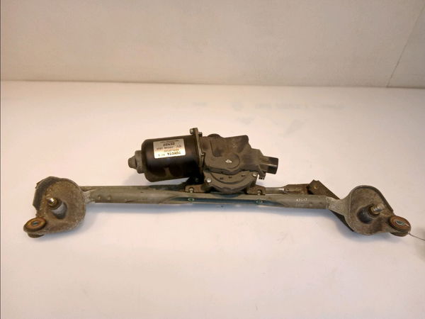 Moteur essuie-glace avant Toyota COROLLA Verso (ZER_, ZZE12_, R1_) 2.2 d-4d (aur10_) (2005-2009) 5 portes