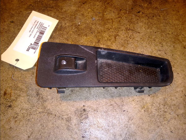 Commande lève-glace porte avant droite Fiat BRAVO II (198_) 1.9 d multijet (198axb1a) (2007-2014)