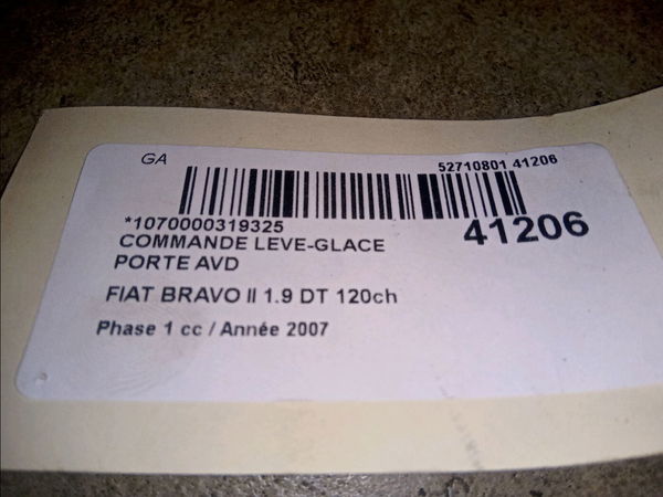 Commande lève-glace porte avant droite Fiat BRAVO II (198_) 1.9 d multijet (198axb1a) (2007-2014)