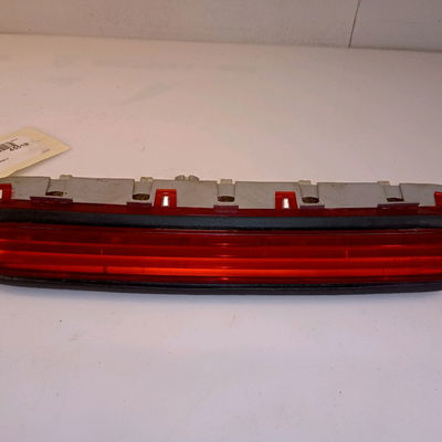 Feux stop supplementaire Toyota COROLLA Verso (ZER_, ZZE12_, R1_) 2.2 d-4d (aur10_) (2005-2009) 5 portes