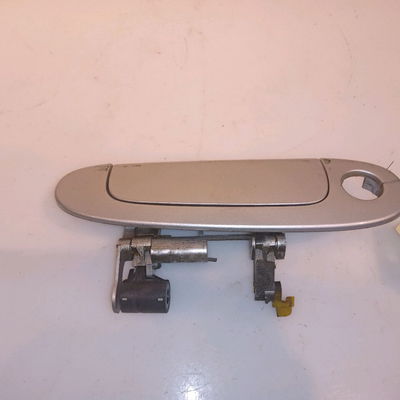 Poignee ext porte avd Toyota YARIS (_P1_) 1.3 (scp12_, scp13_) (2002-2005)