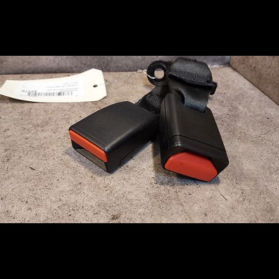 Ancrage ceinture arrière droit Citroën C-ELYSEE (DD_) 1.2 vti 82 (2014)