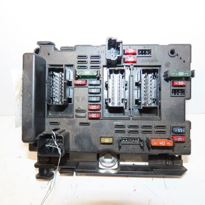 Bsm (boitier servitude moteur) Peugeot 206 3-5 portes (2A-C) 1.4 i (1998-2012) 3 portes