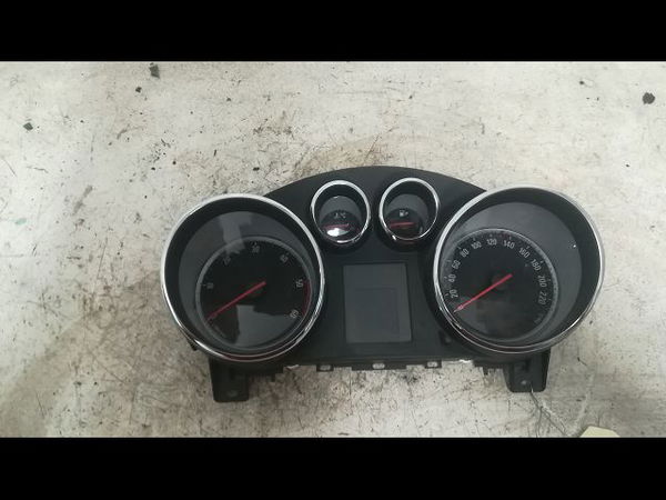 Compteur Opel MERIVA B Monospace (S10) 1.7 cdti (75) (2010-2017)