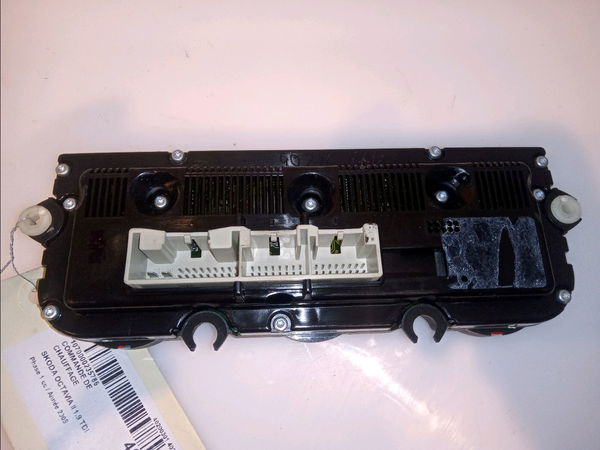 Commande de chauffage Skoda OCTAVIA II (1Z3) 1.9 tdi (2004-2010)