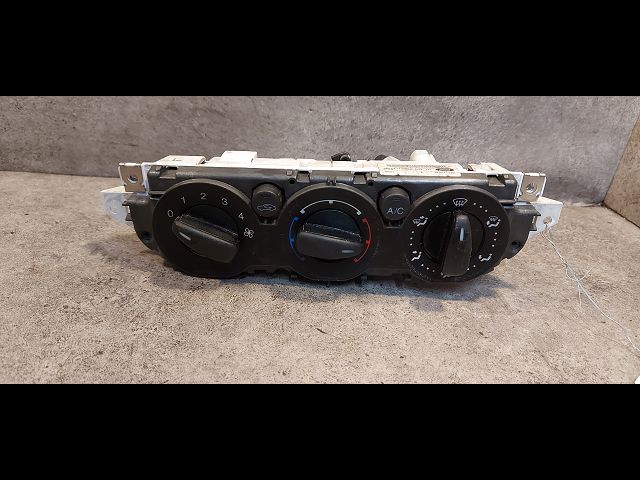 Commande de chauffage Ford FOCUS II (DA_, HCP, DP) 1.8 tdci (2005-2012)